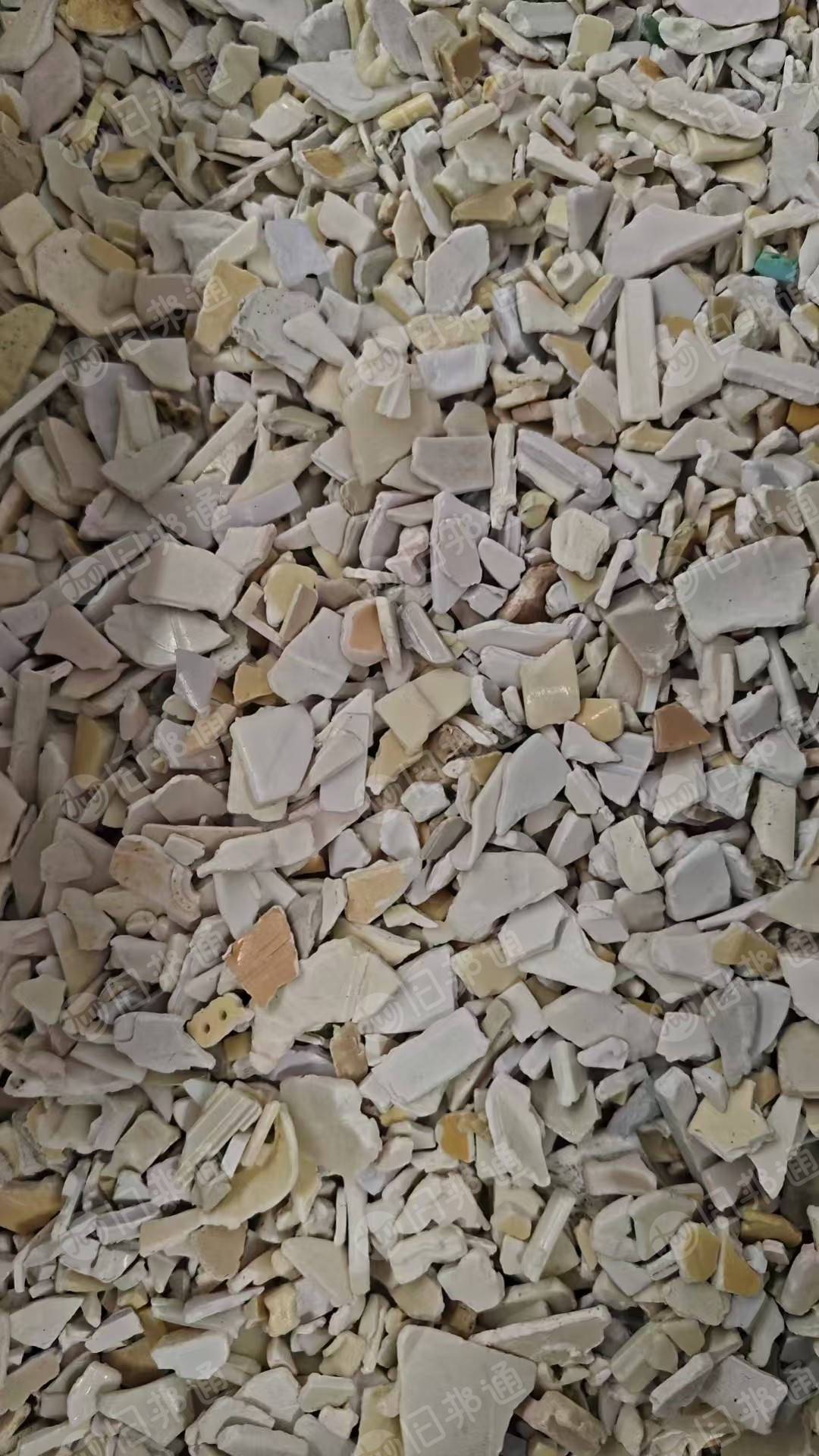 出售静电风选日杂ABS破碎料，花ABS破碎料，白色ABS破碎料，清洗甩干