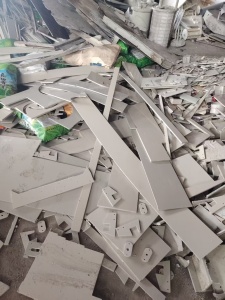 出售ppr板材破碎料，一级料，月供20吨