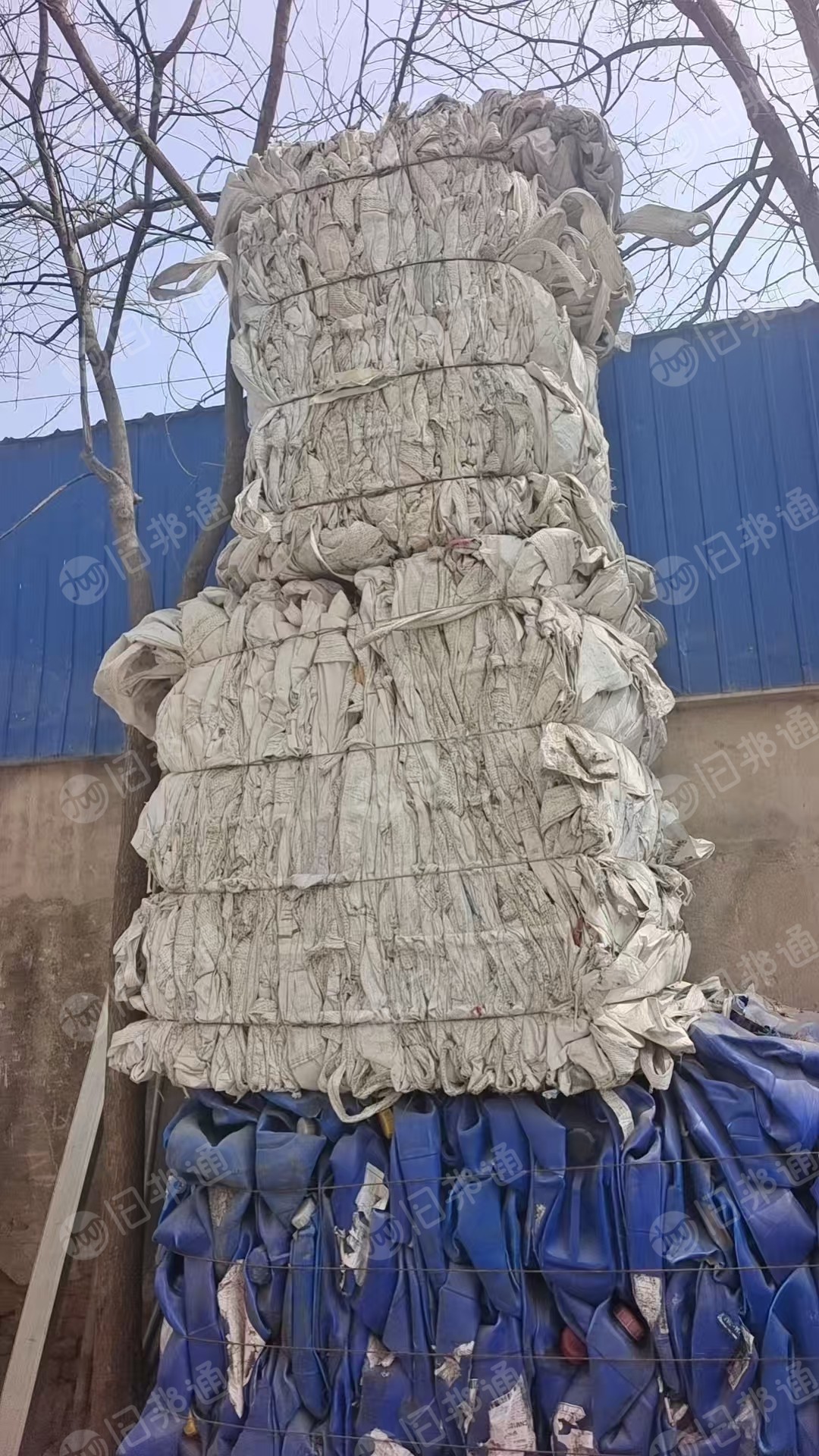 出售废旧吨包、编织袋,大白、二白、花色的都有,月供100吨左右