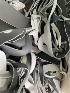 出售PVC内饰革料，带海绵的