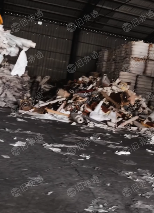 长期出售家具木纹纸废料