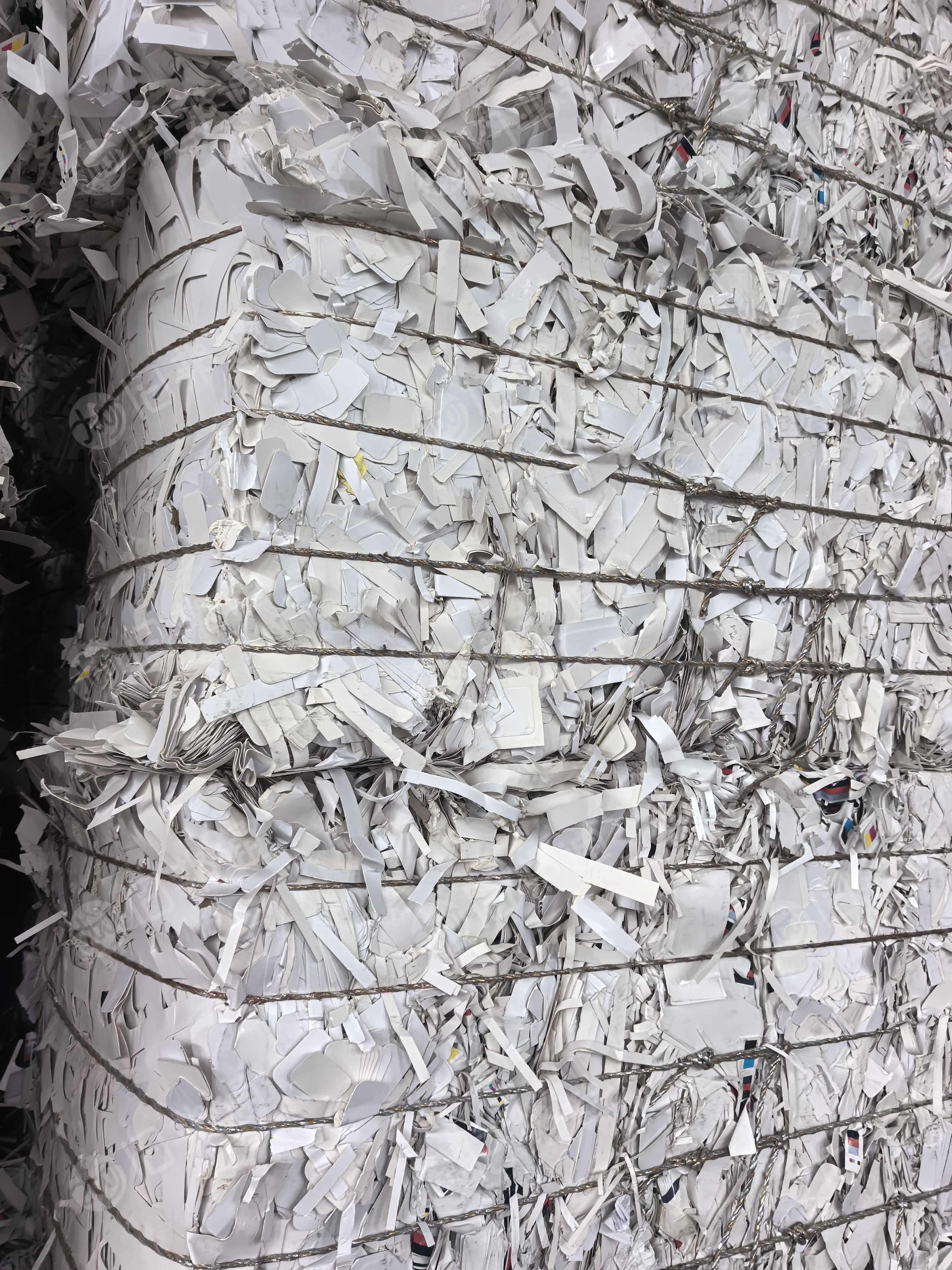 长期出售小花卡边角料，大部分无膜