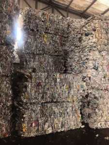 出售大小白压块，花乙压块，现货30吨