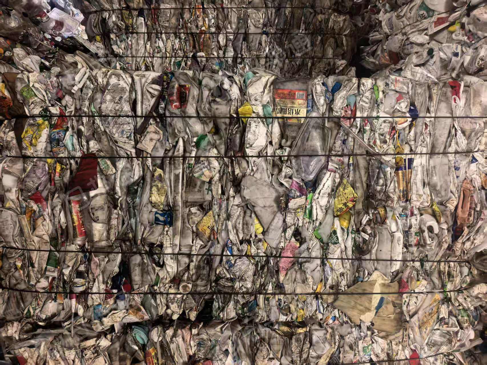 出售大小白压块，花乙压块，现货30吨