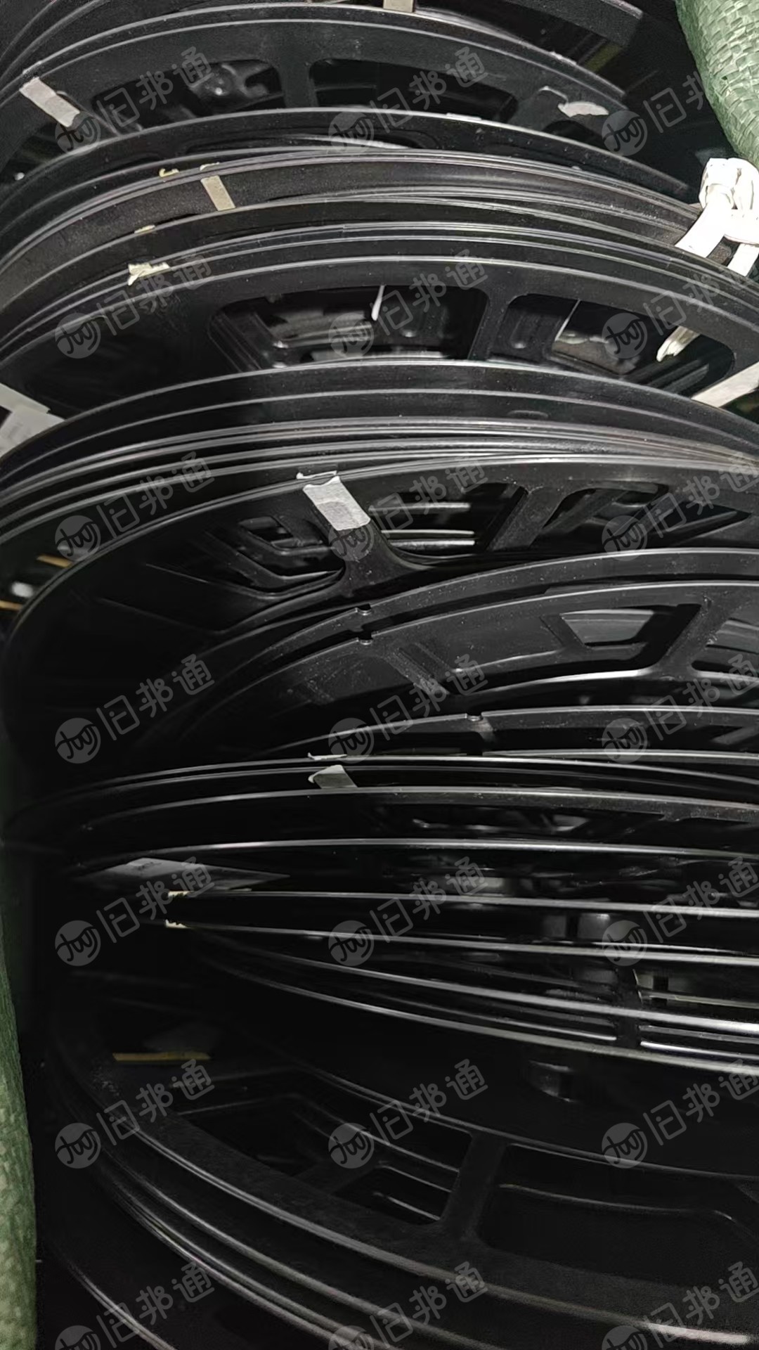 出售PS电子载带、电子圆盘料,月供20吨