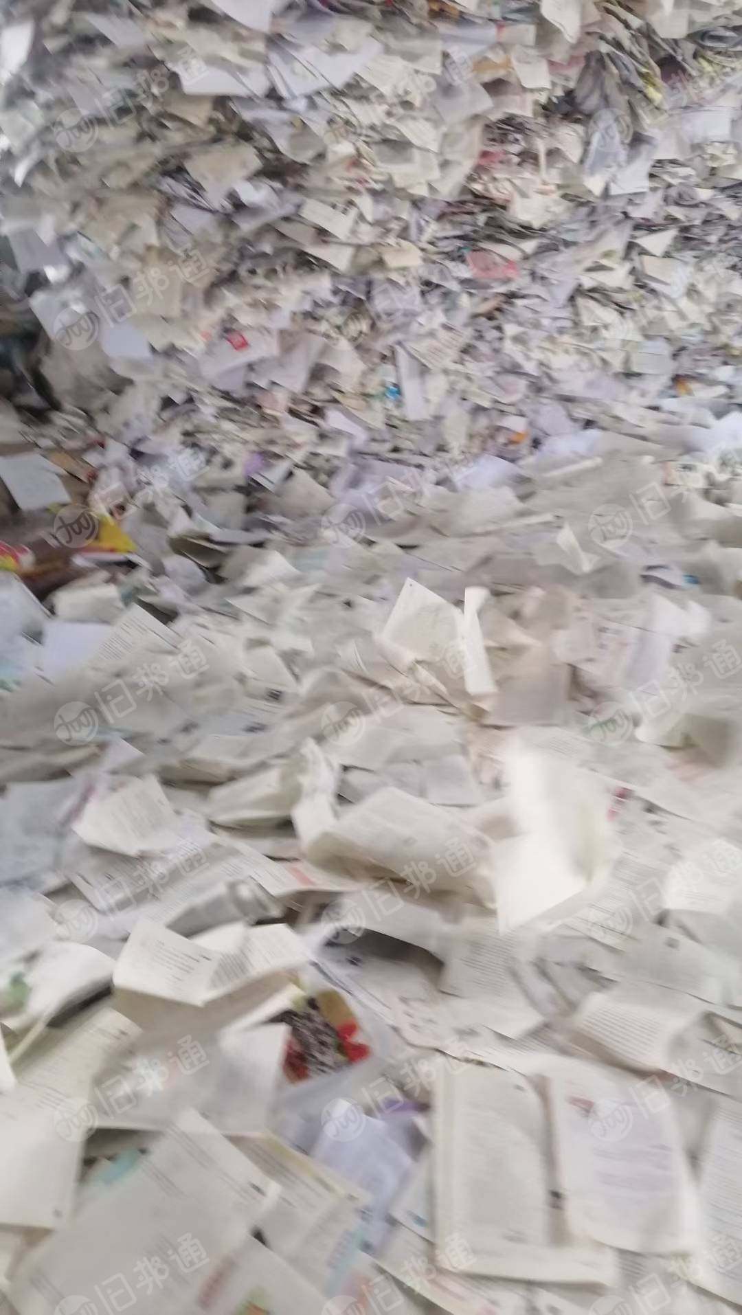 长期出售书页纸压包料，大量货源