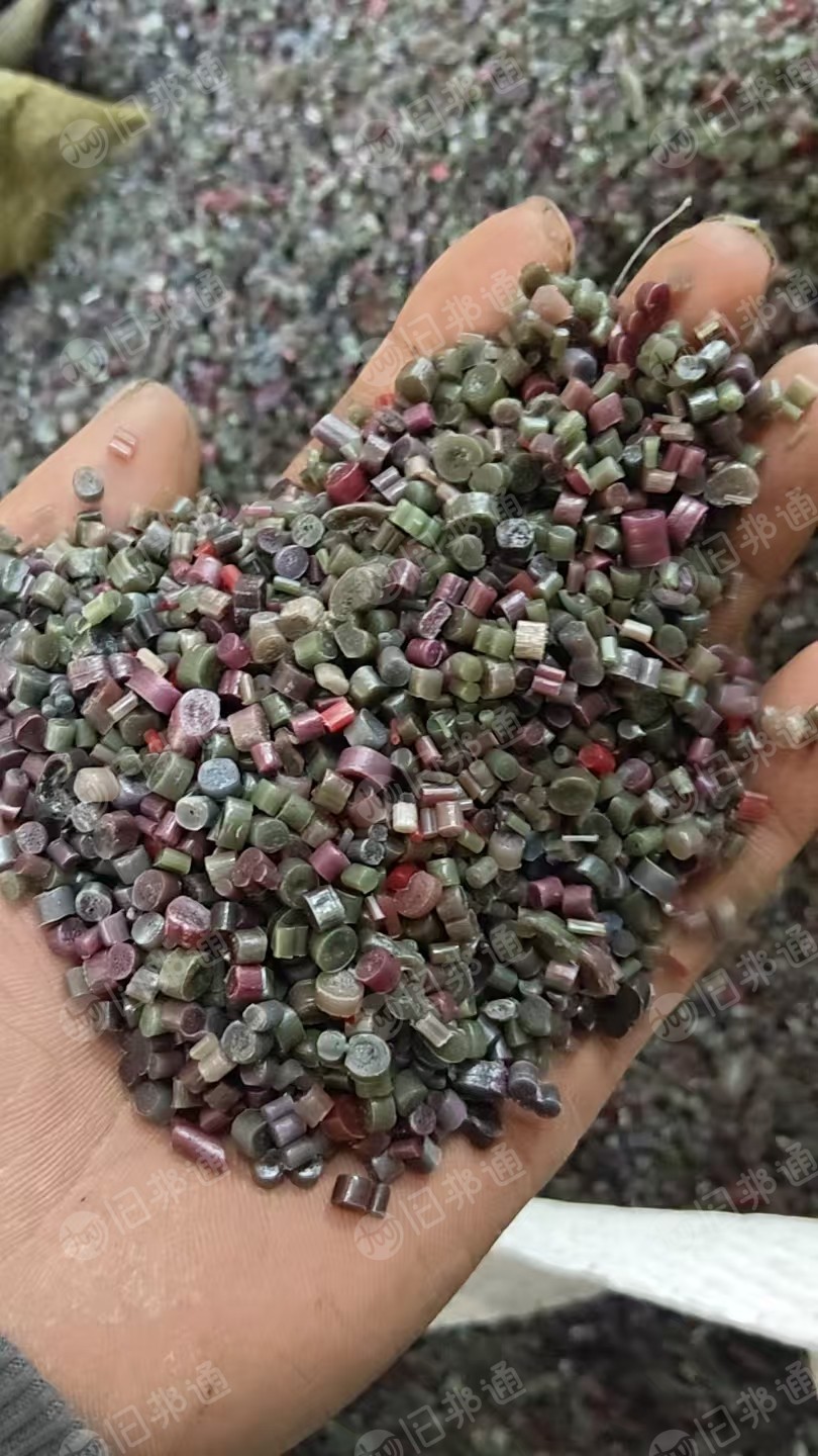 长期出售各种颜色的覆膜珍珠棉颗粒，过120目