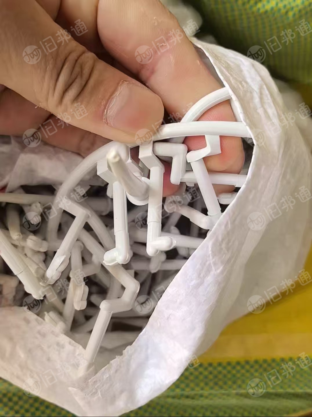 长期出售白色的pvc水口料，现货33吨