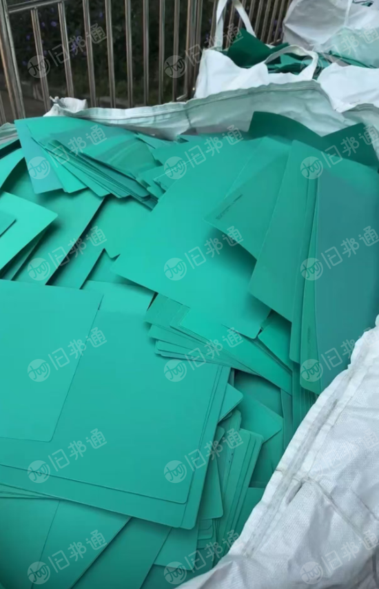 求购PP空心板毛料，颜色不限