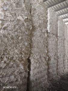 长期出售白色电子条压包料