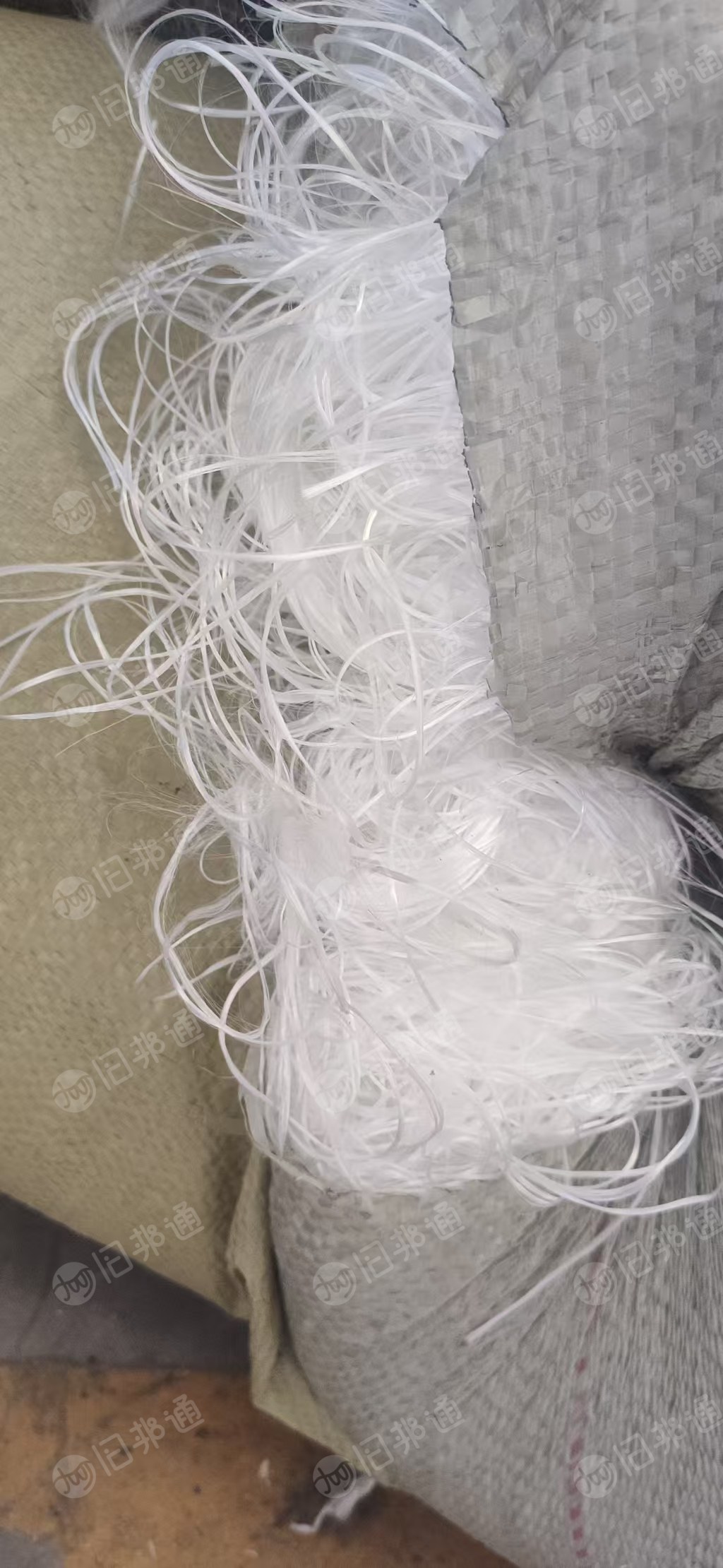 长期出售涤纶废丝，涤纶干丝，月供十几吨