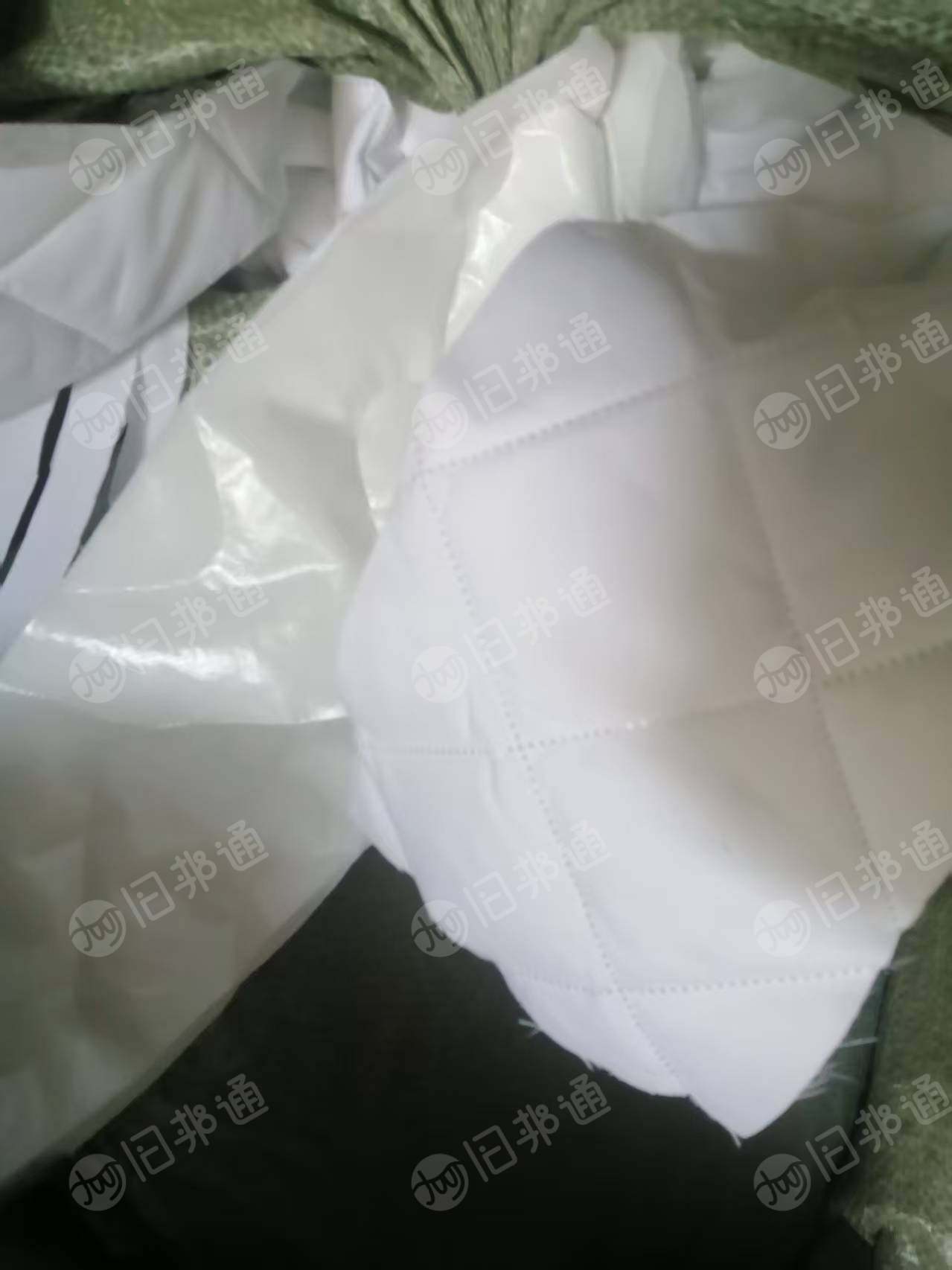 长期出售做被子下来的白色废布，夹丝绵开花料，月供20吨