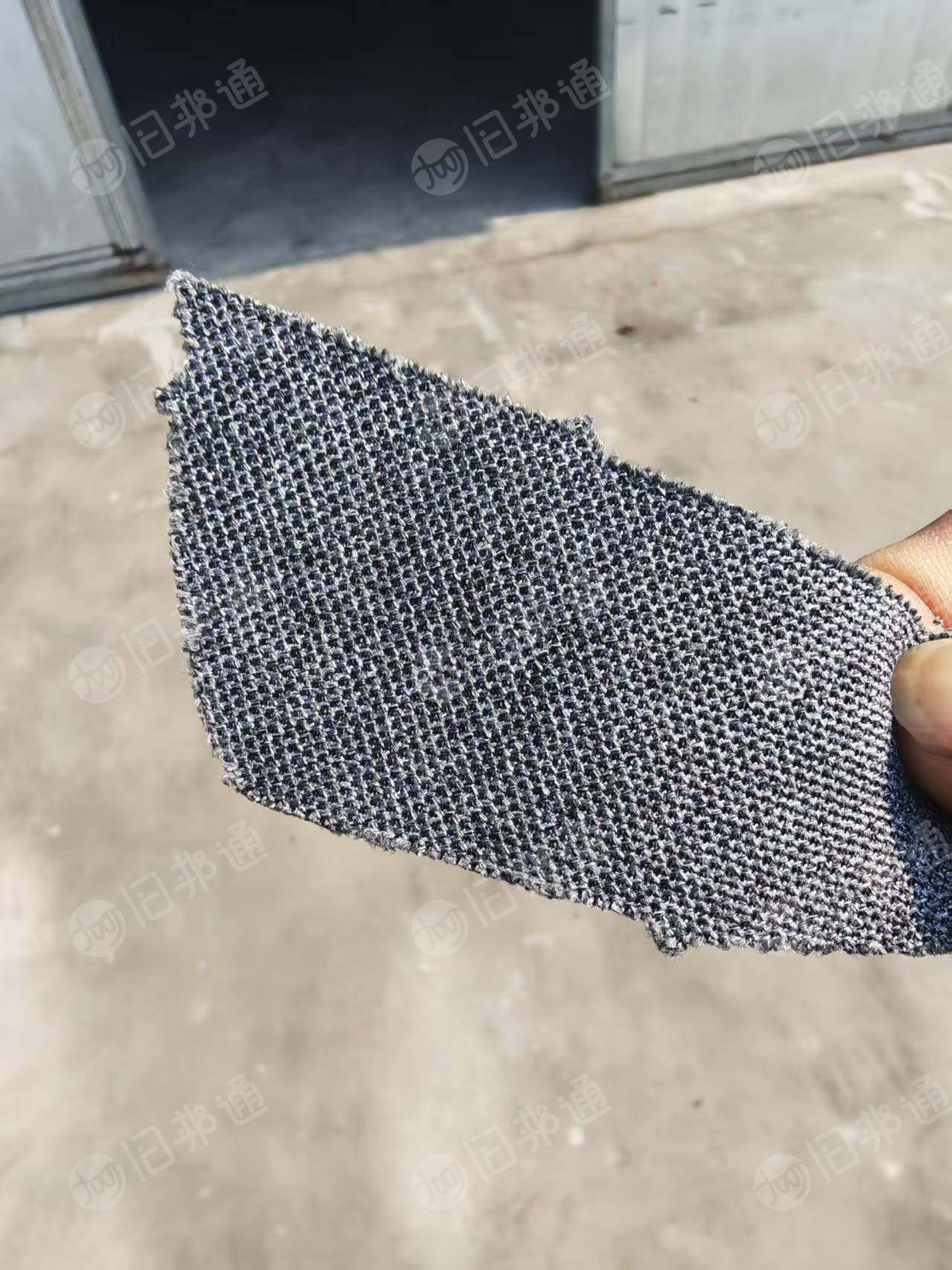 长期出售做汽车座椅下来的pvc海绵革，海绵革边角料，月供200吨