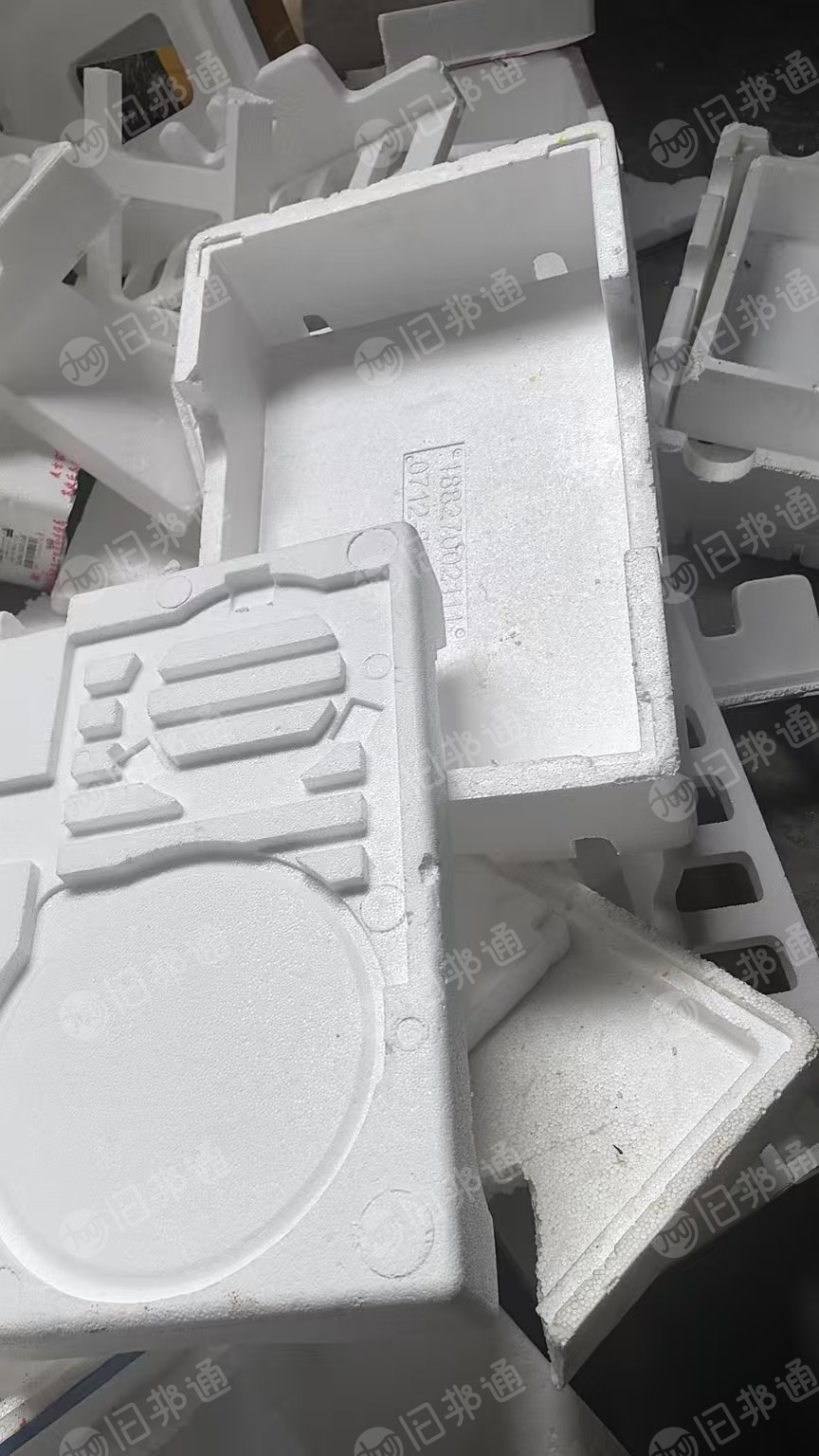 出售EPS热熔块，干净厂货料，现货10吨