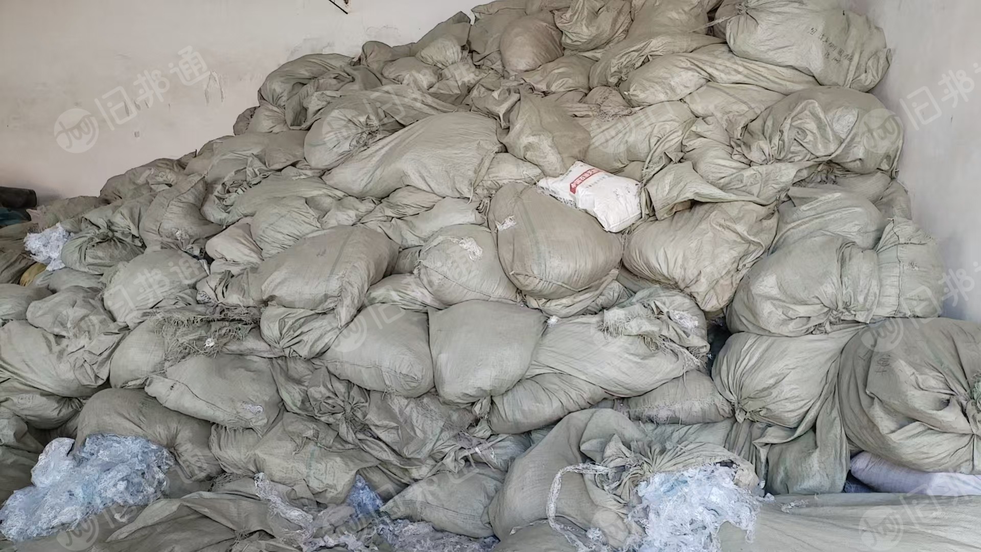 出售透明软质PVC边料，现货十几吨