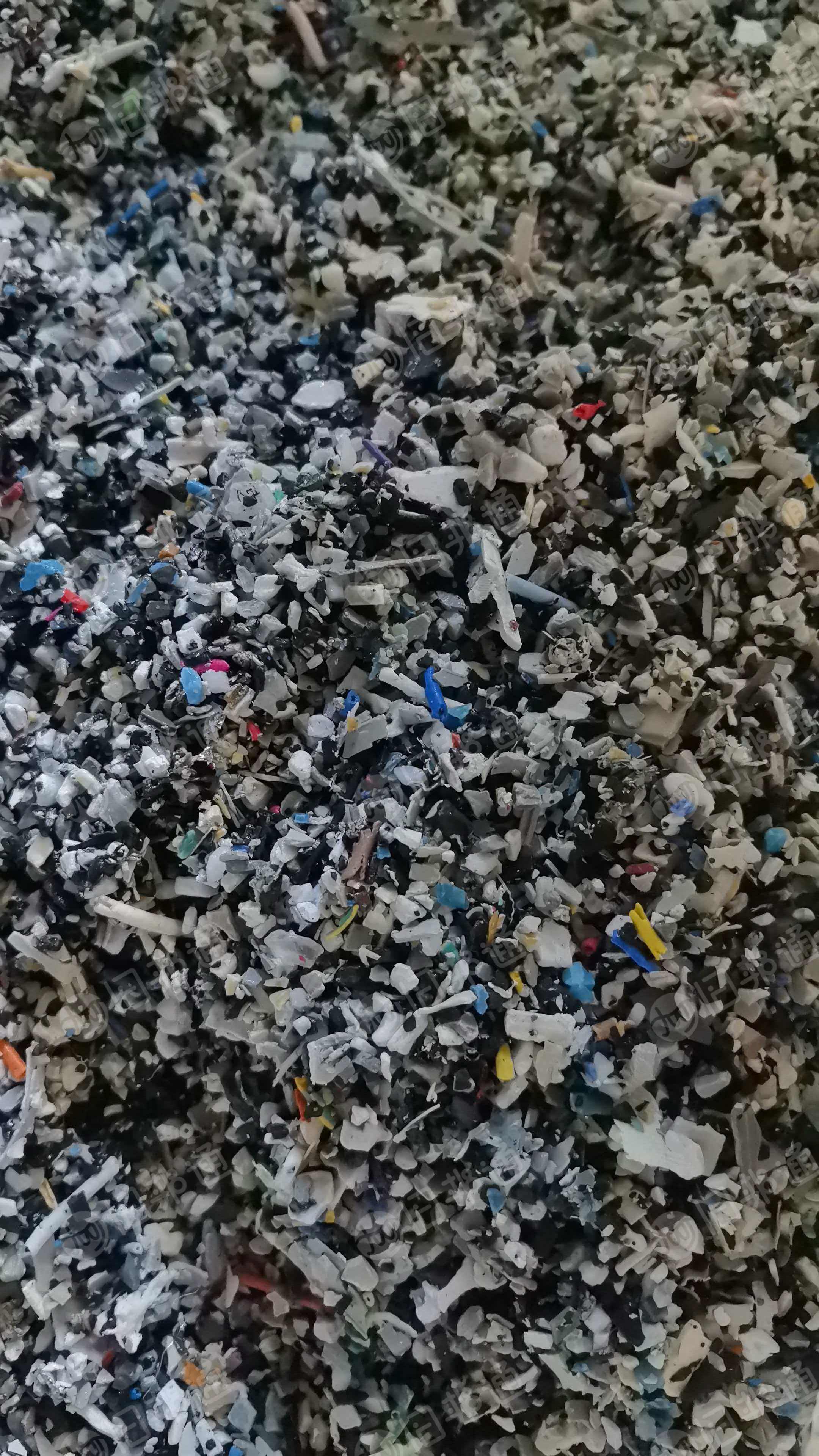 长期出售PVC盐底料，PVC占8成左右，现货一挂车