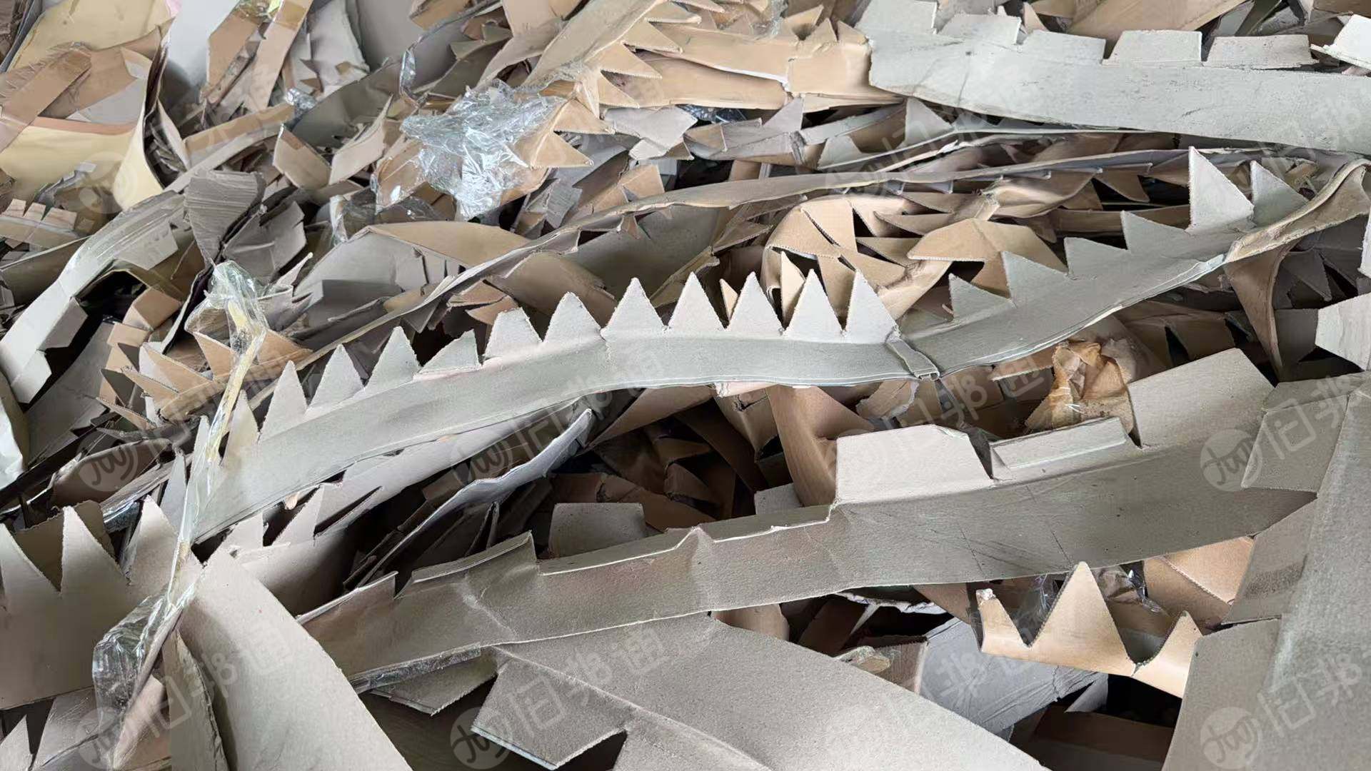 长期出售灰卡纸边角料