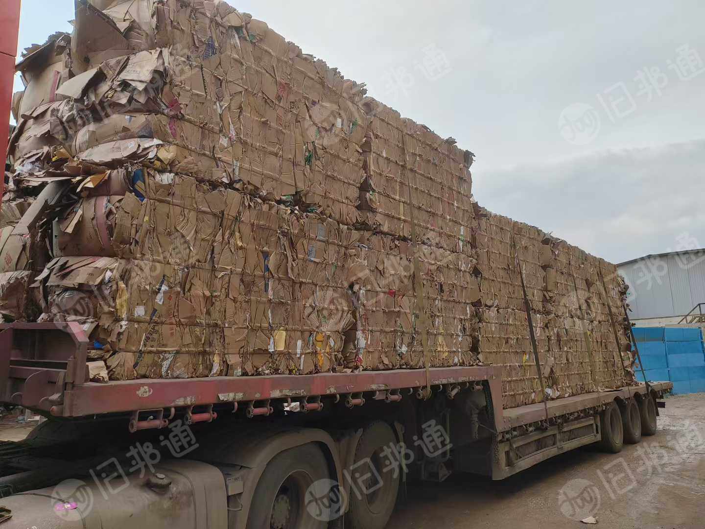 长期出售黄板纸压包料,花纸箱压包料