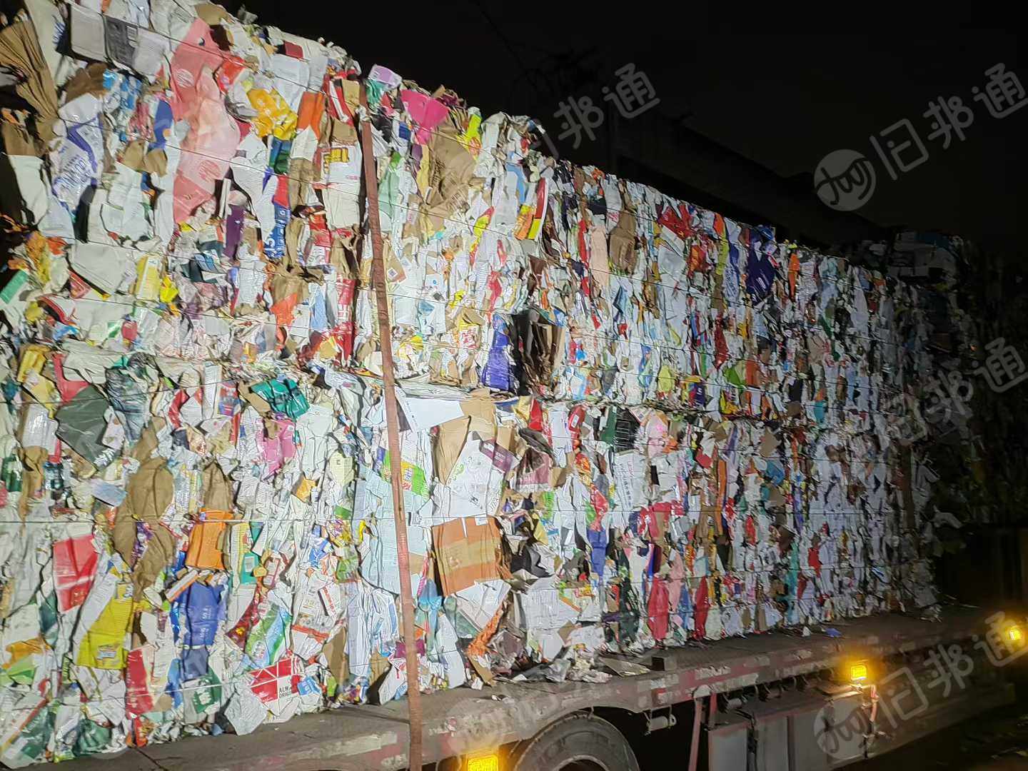 长期出售黄板纸压包料，花纸箱压包料