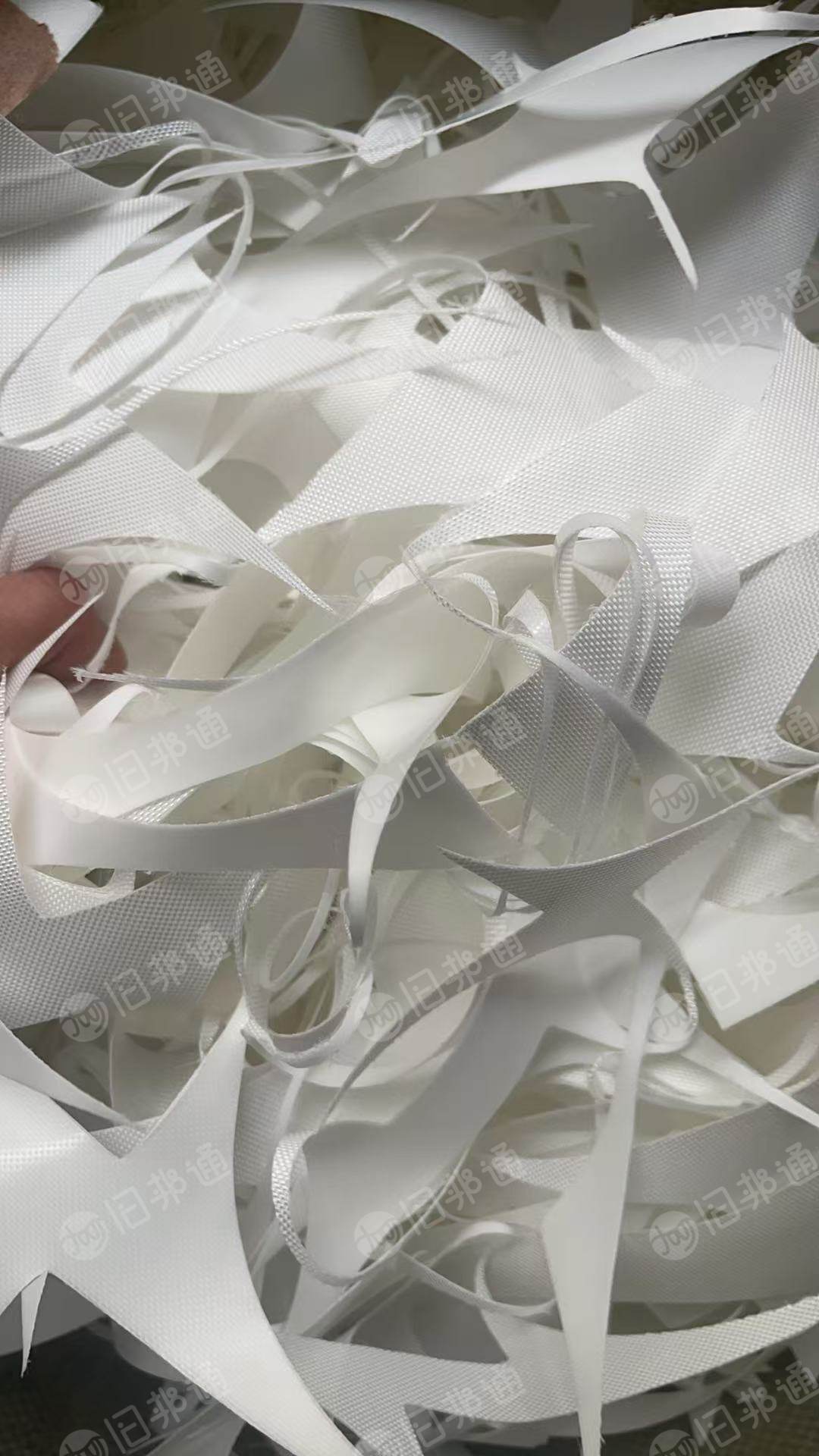 出售尼龙贴TPU边料，按摩椅下来的，纯白色，月供20多吨