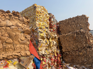 出售本色口杯纸废料