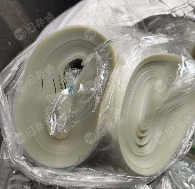 大量求购PET卷筒膜，光膜，滑膜，电子膜