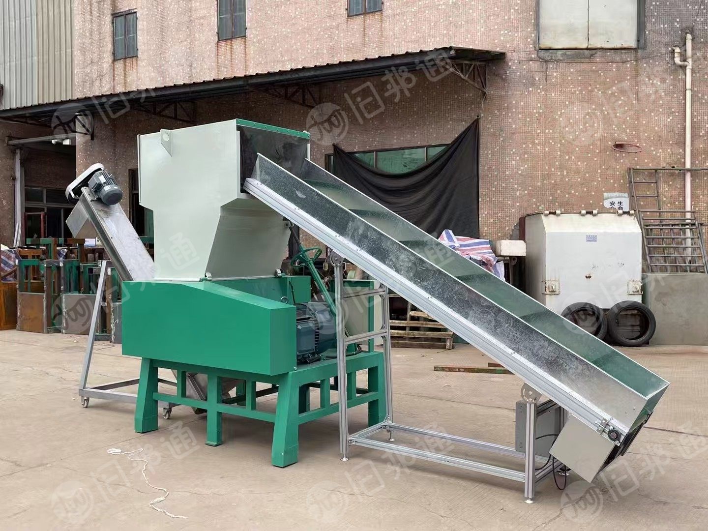 求购一台二手的800-1000的破碎机