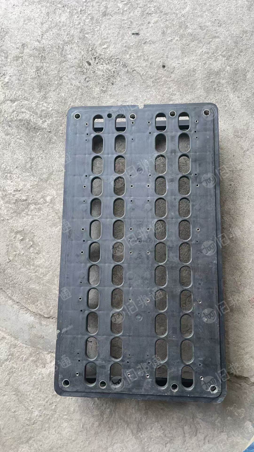 求购汽车电池周转筐毛料，加纤合金和PPO都可以，月需500-1000吨