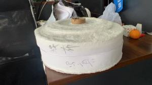 长期出售化纤油画布裁下来的弹丝布条，废布条，含浆