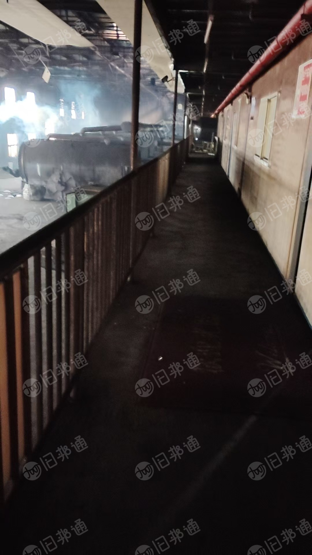 出售塑料油，热值10500左右，密度85左右，不含硅。每个月三百多吨