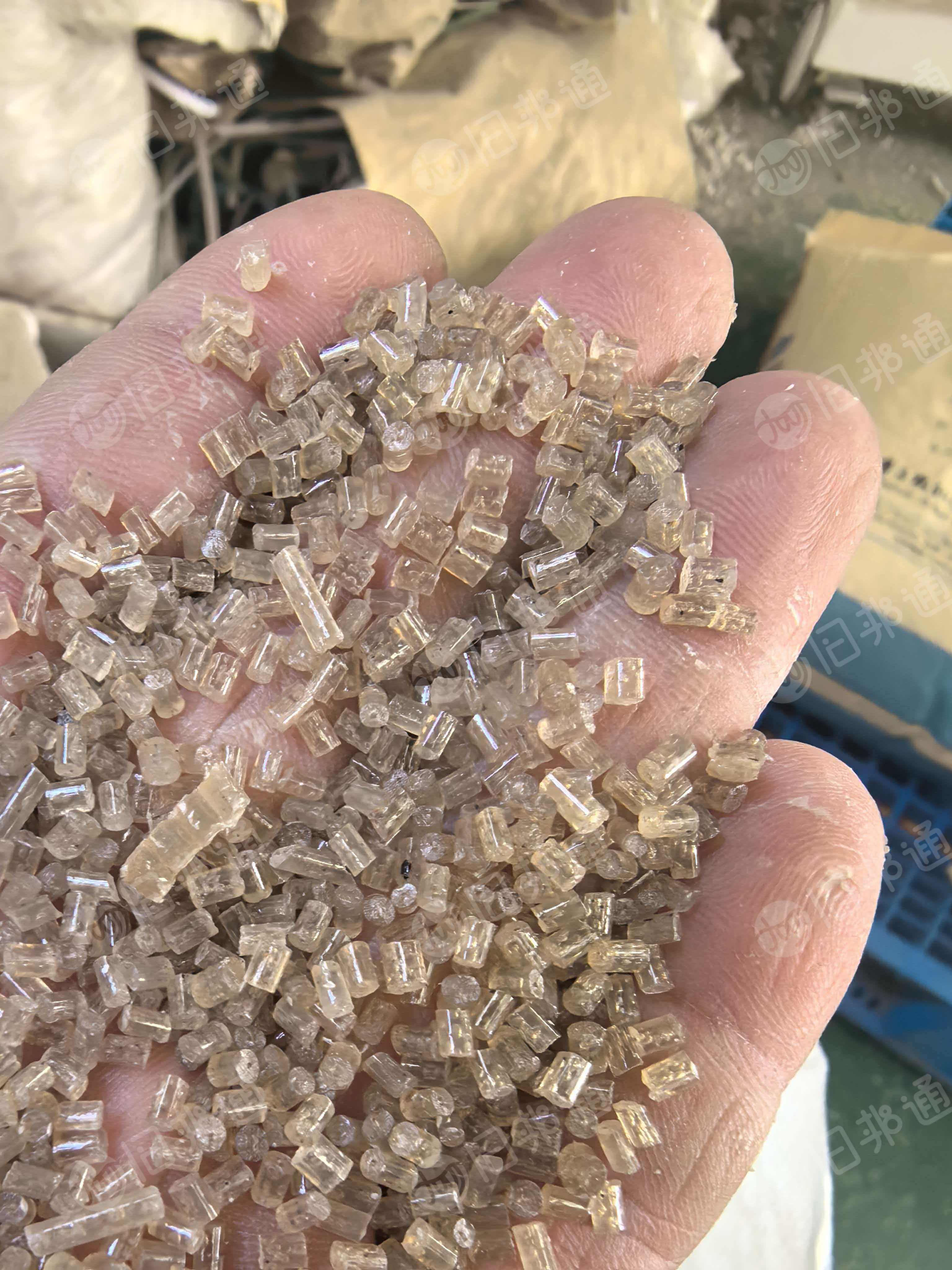 出售EPS茶色颗粒，过80目，每个月20几吨