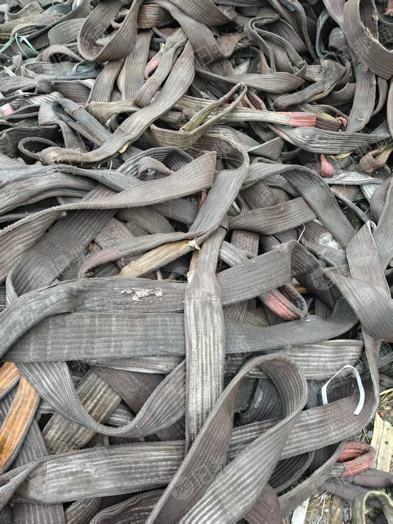 长期出售纯丙纶带，丙纶带子，现货10吨左右，货在河南洛阳。