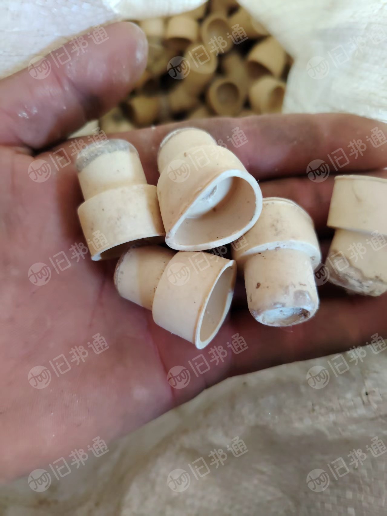 出售橡胶胶塞废料