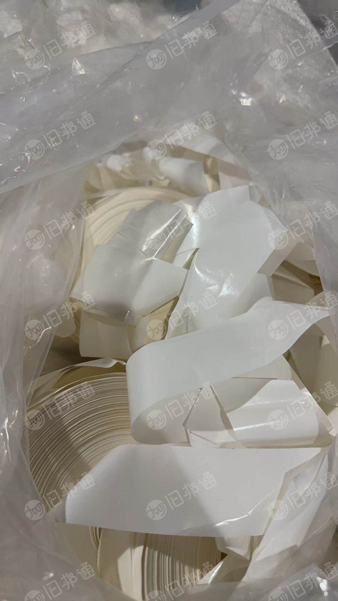 长期出售小卷白色硅油纸，吨袋装