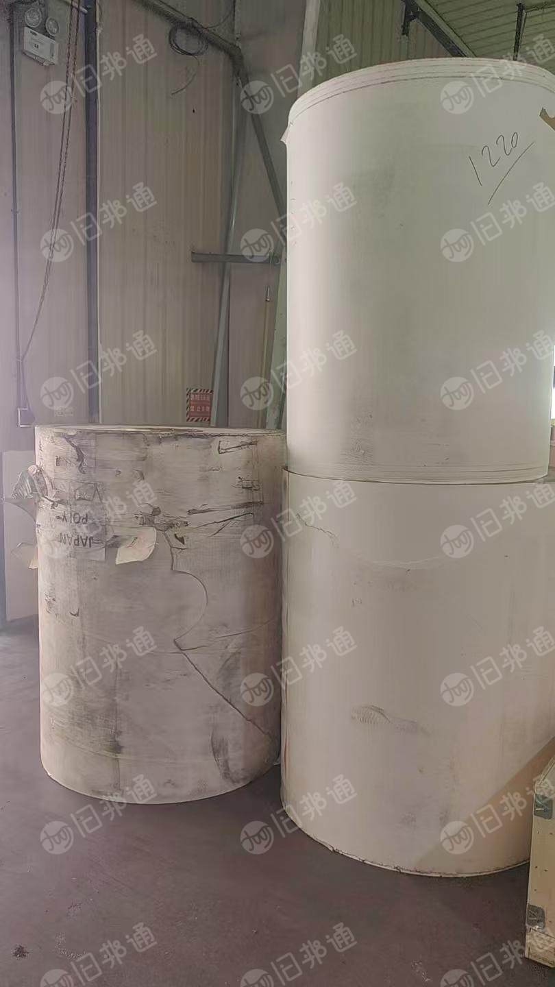 出售卷筒食品白卡纸，克重550g，现货二十多吨