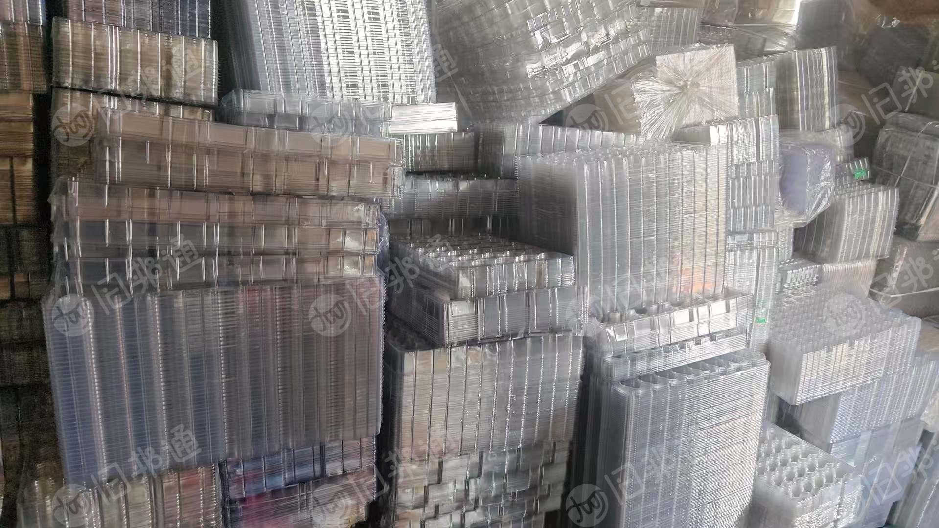 出售透明PET吸塑盒毛料，现货3吨左右，长期有货