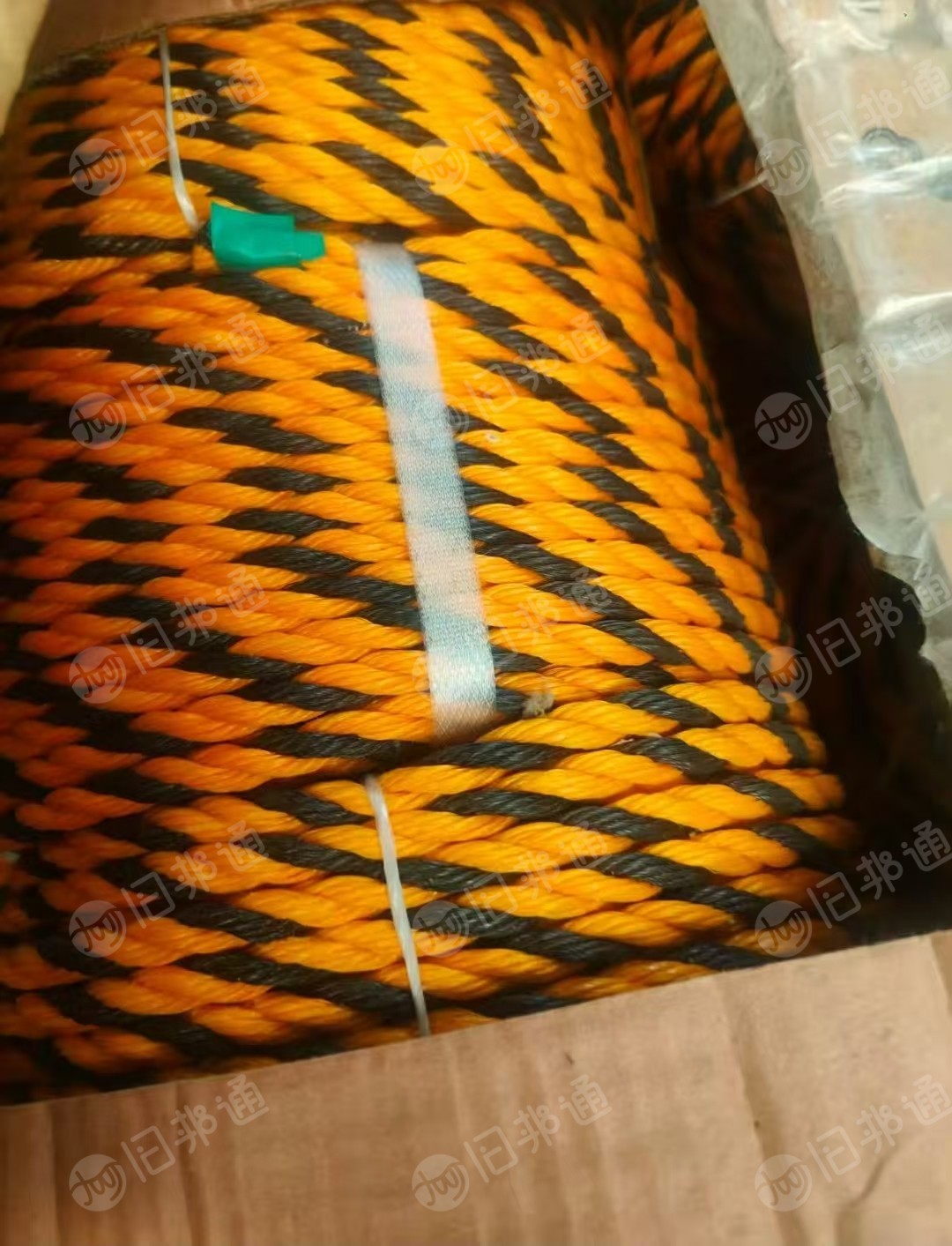 大量出售库存绳子，库存织带，什么材质都有，现货有150吨，货在山东济宁