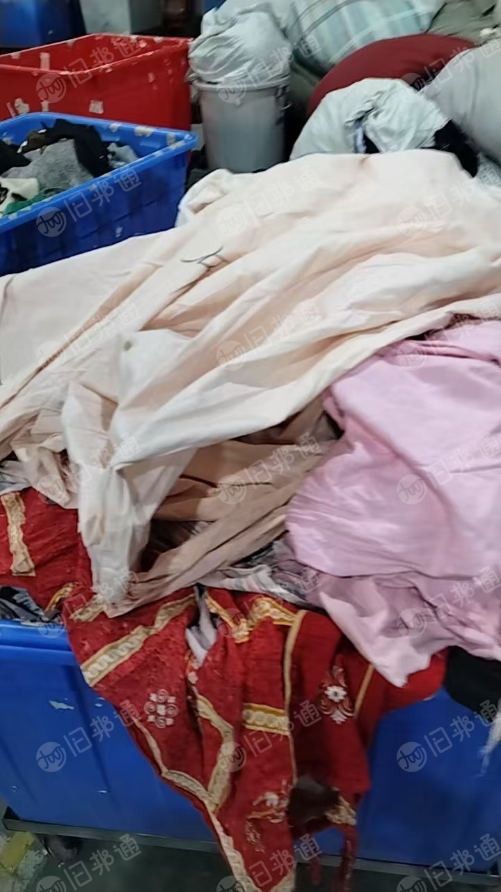 长期出售旧衣服统货，小区货，也可分拣