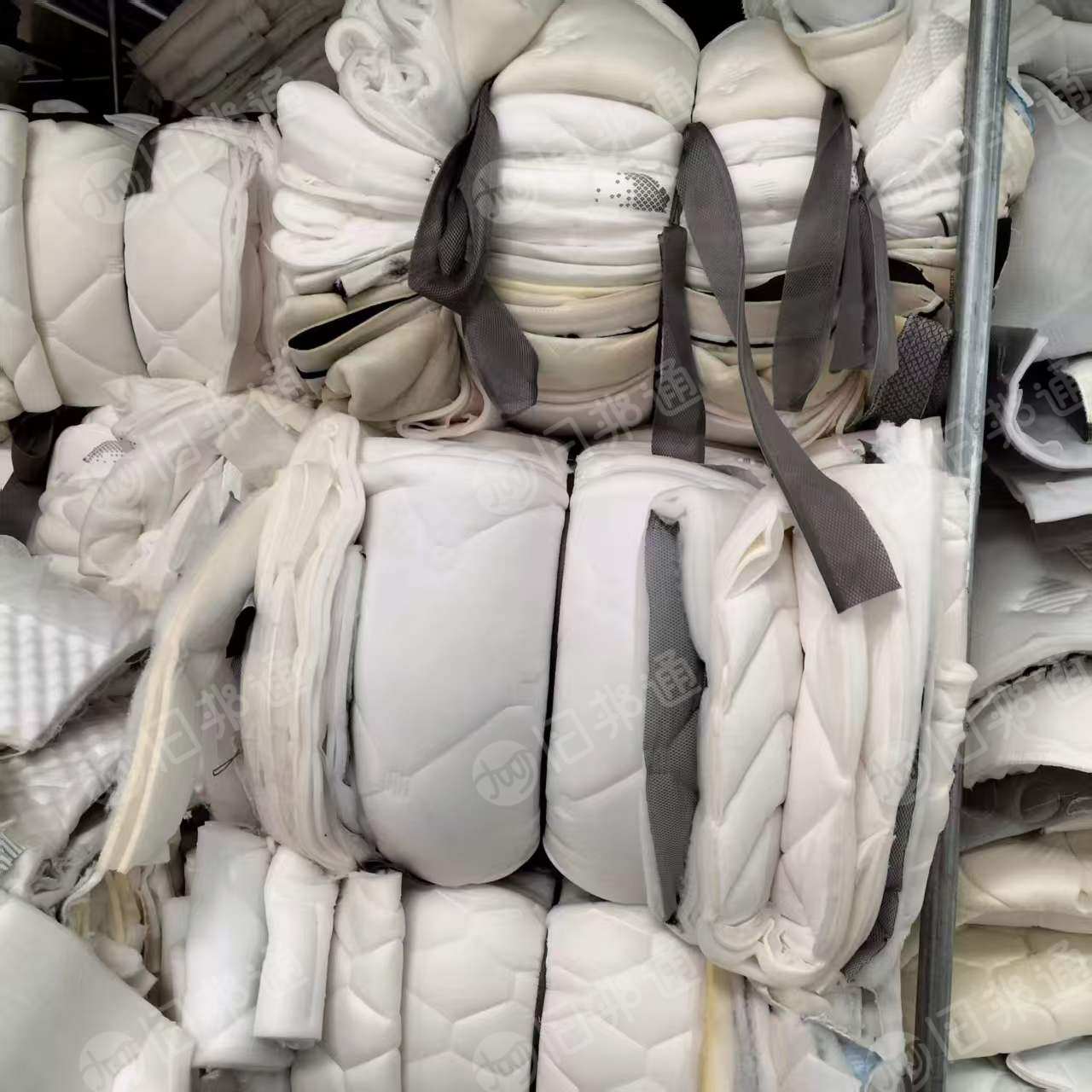 长期求购床垫边角料，床垫下脚料，20公分以上宽的，做学生床垫用