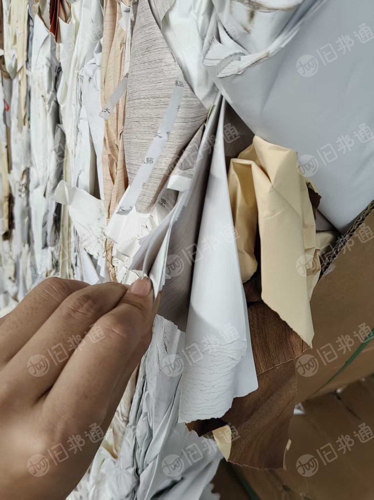 长期出售家具木纹纸，有卷筒和压包料