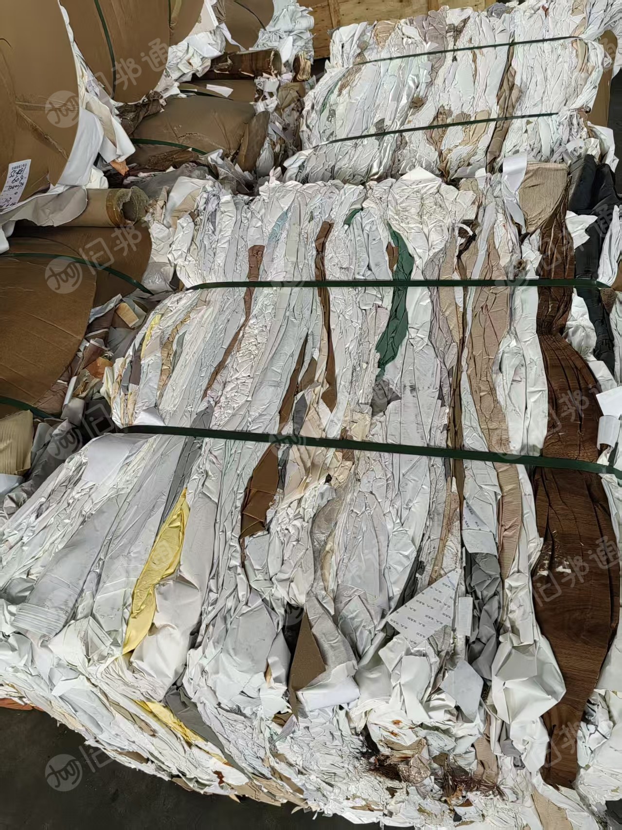 长期出售家具木纹纸，有卷筒和压包料