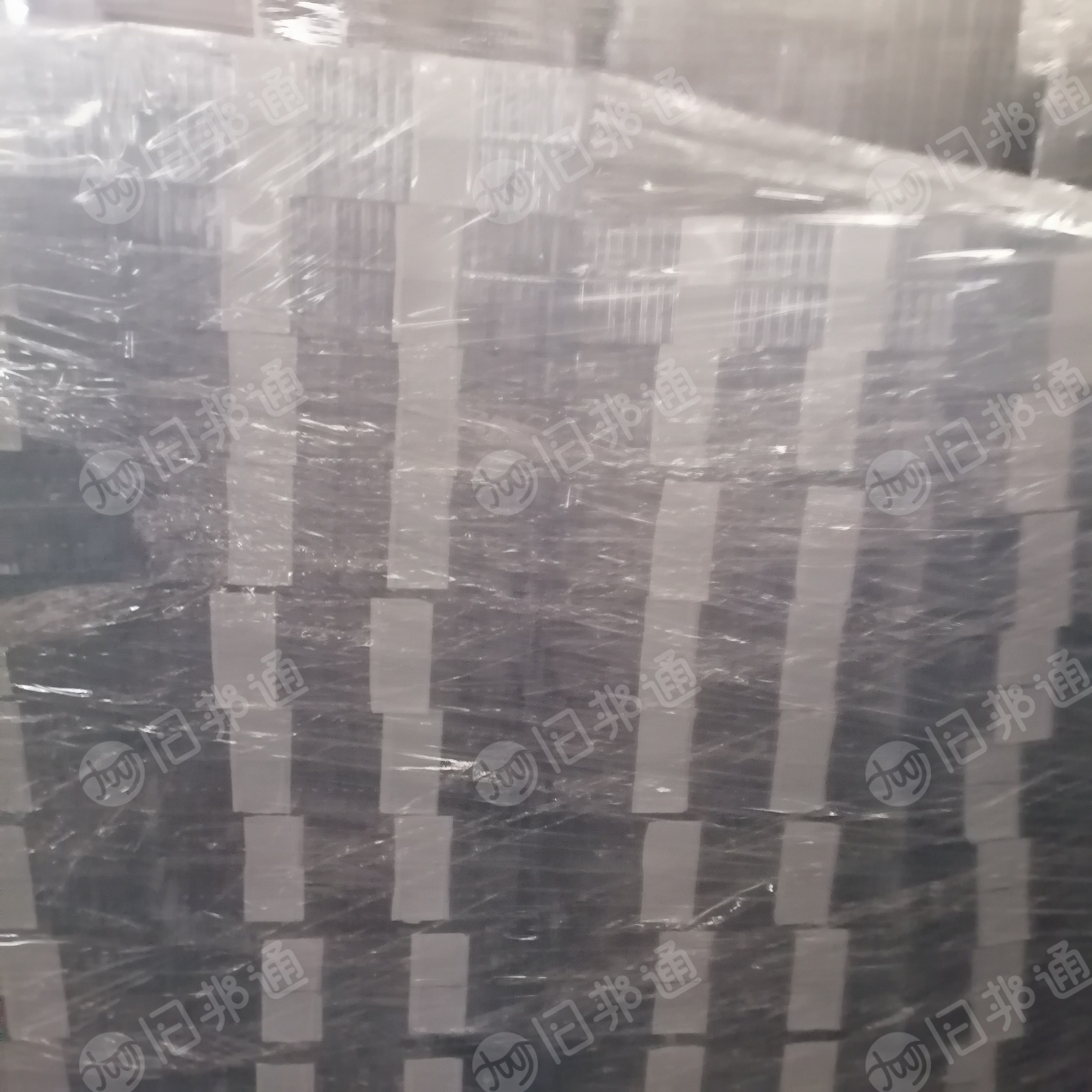 出售PET吸塑盒毛料，带标签，比亚迪厂下来中的标，现货十几吨