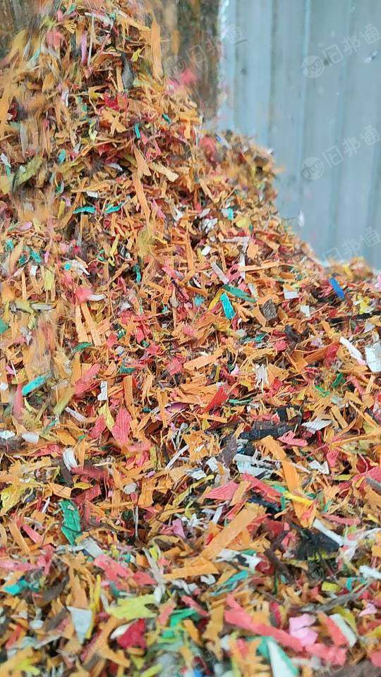 长期出售PP打包带粉碎料