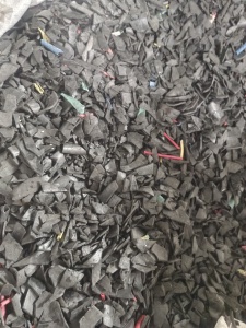 PVC电缆皮破碎料