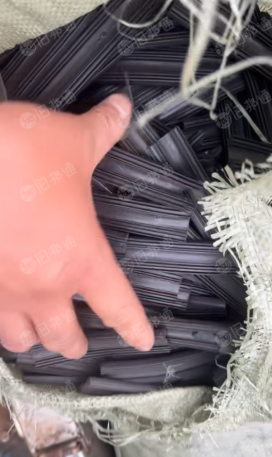 出售小车雨刮器，天然胶材质