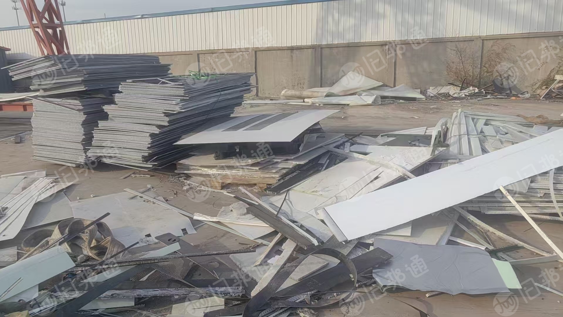 收购pp蜂窝板毛料，量大