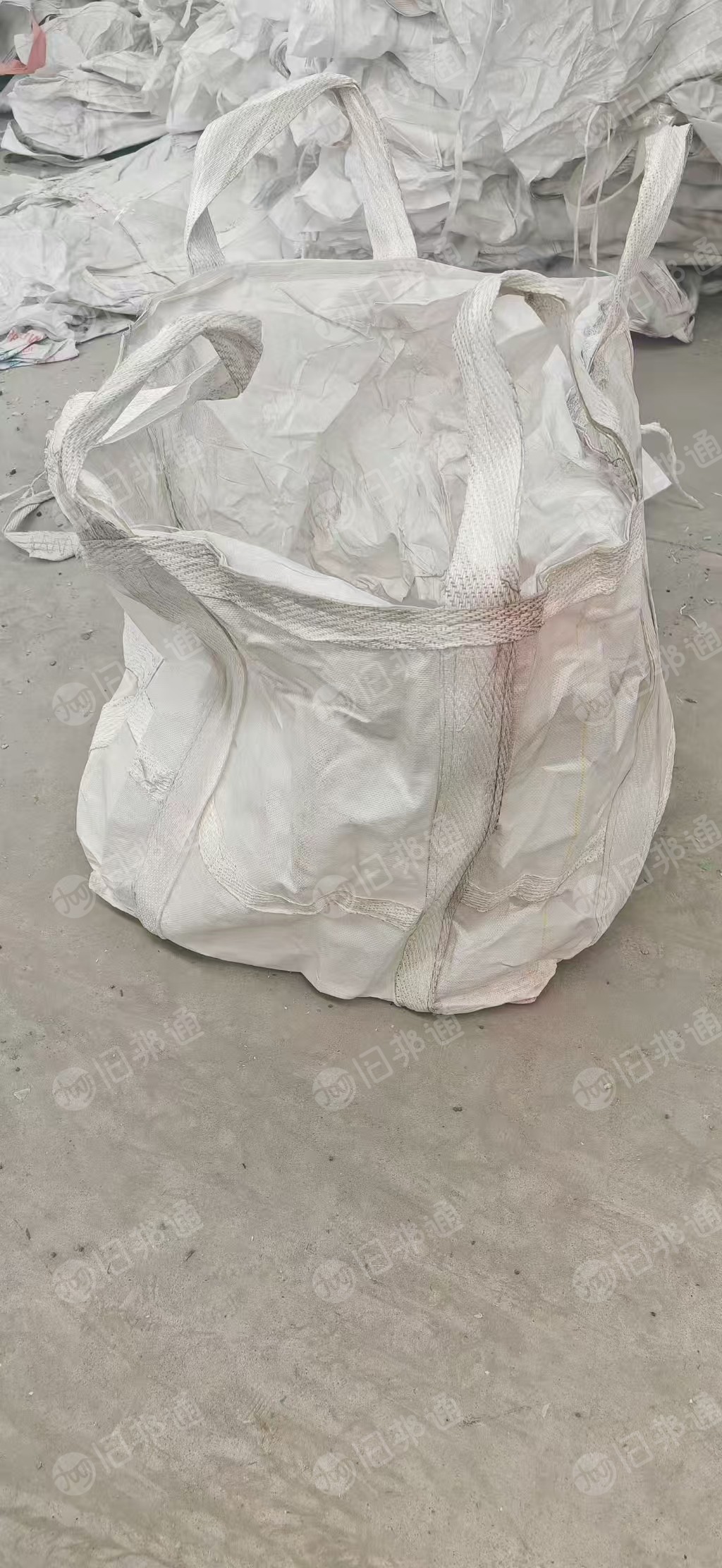出售二手吨袋，四吊井字脱底，下漏口，上裙口，方80Cm，现货一千五百条