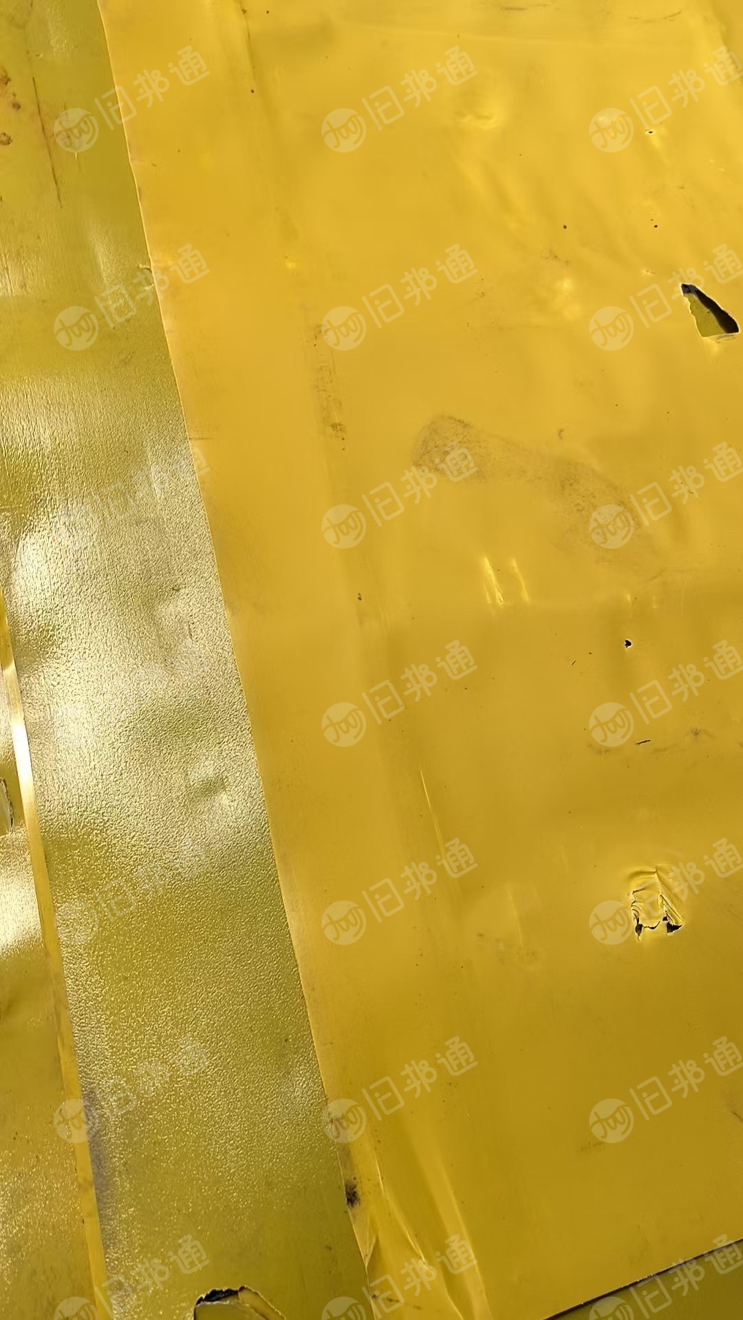 出售HDPE黄色钢卷皮毛料，现货15吨左右