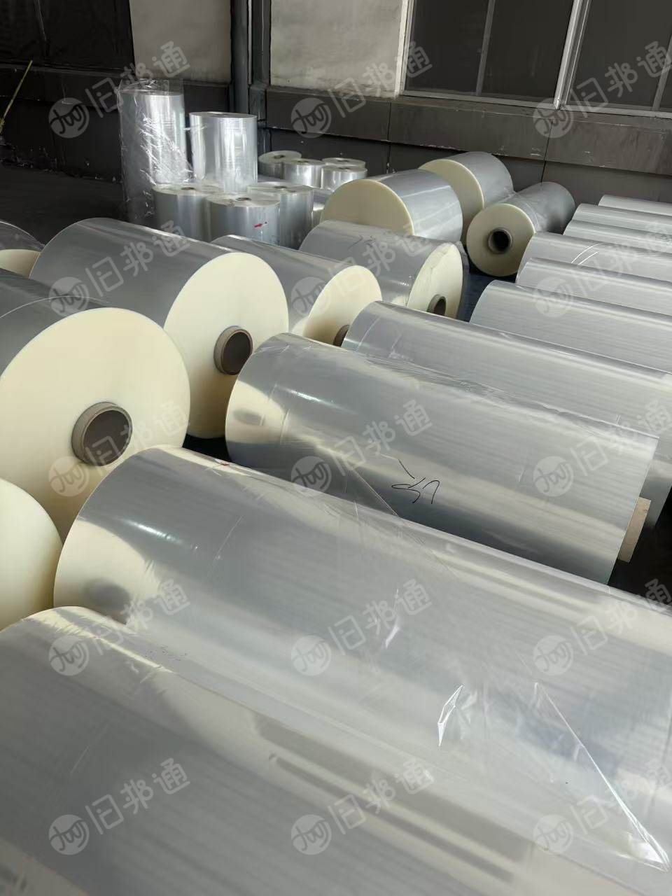 求购bopp卷膜，要求不带胶，纯透明的，月需200吨