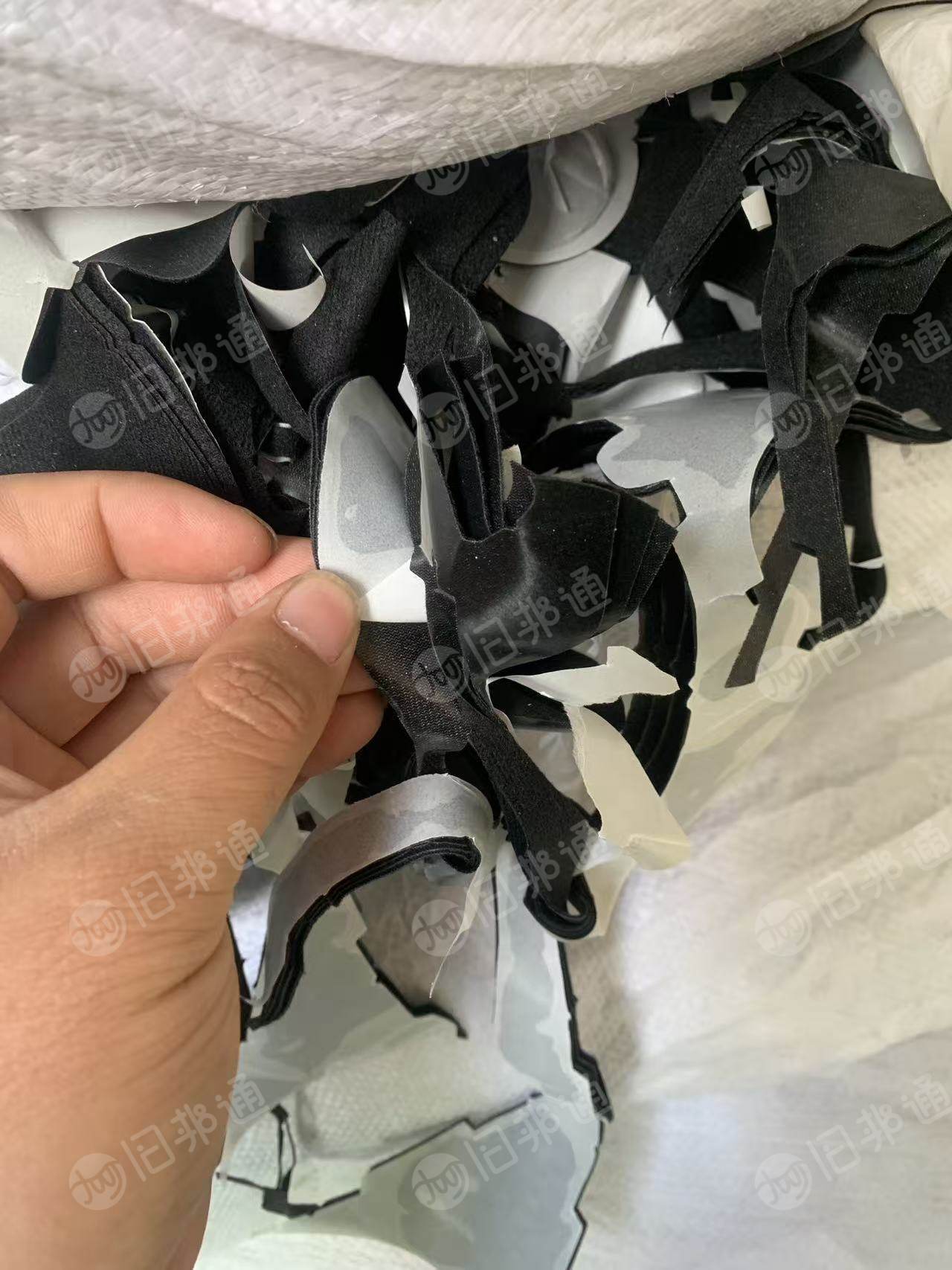 出售尼龙贴TPU边角料，鞋厂下来的，有20吨左右